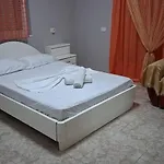 Renti فيلة
